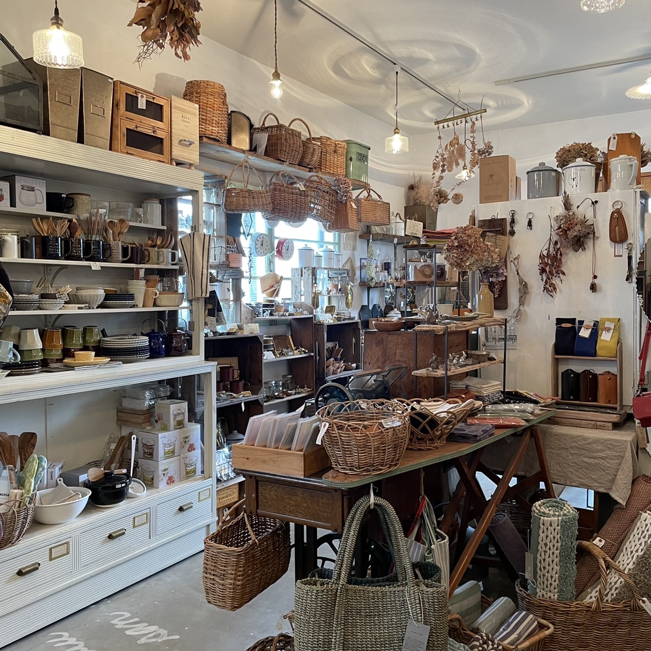 tete a tete(テタテト)の画像